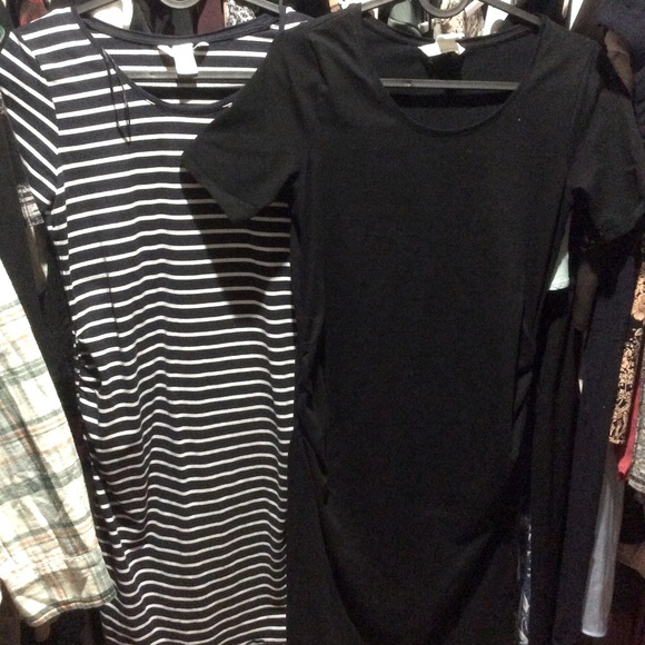 2 Maternity Dresses - Picture 1 of 2